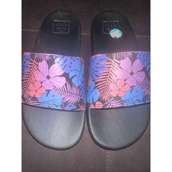 Reef Kids girls One Slide Sandal Size 3 Multi Color Hawaiian Floral - Picture 1 of 4